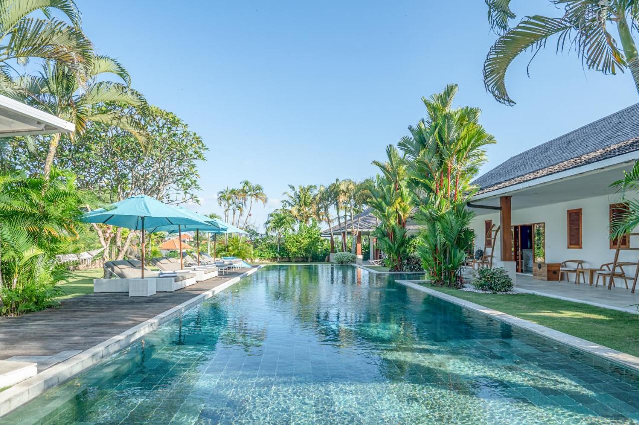 Villa Mimpi Nyata Canggu Buitenkant foto