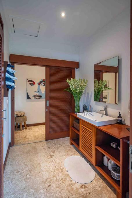 Villa Mimpi Nyata Canggu Buitenkant foto
